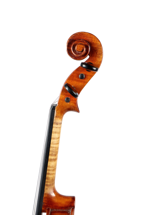 The neck of the violin by Jun Kageyuki, 2024→2025, 'Takaramono'